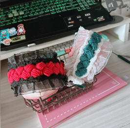 สายคาดลูกไม้ 120.-